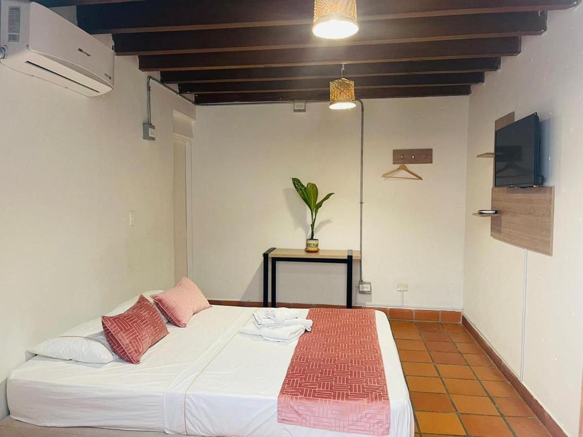 Encomendero Hotel -Centro Historico- سانتا في دي أنتيوكيا المظهر الخارجي الصورة